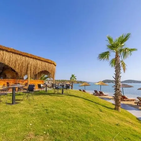 Ivy Sailing Hotel Ayvalı